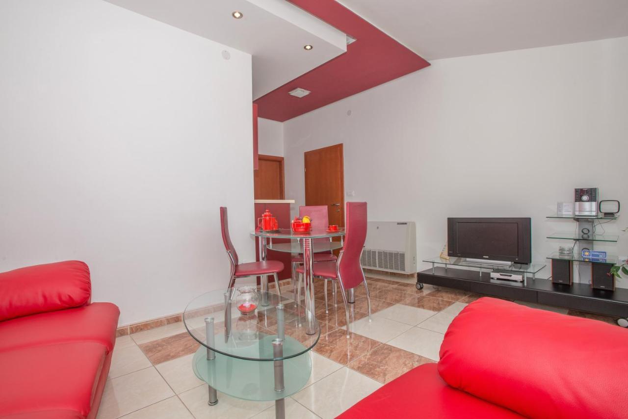 Apartments Marcela Makarska Ngoại thất bức ảnh