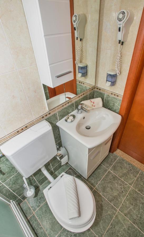 Apartments Marcela Makarska Ngoại thất bức ảnh