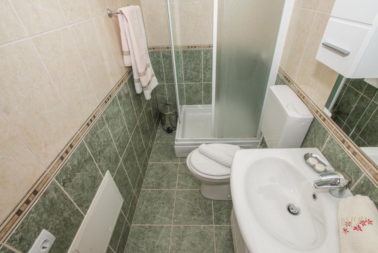 Apartments Marcela Makarska Ngoại thất bức ảnh