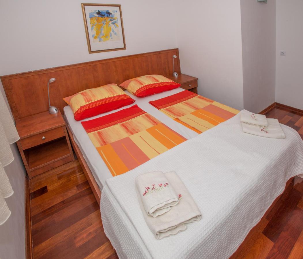 Apartments Marcela Makarska Ngoại thất bức ảnh
