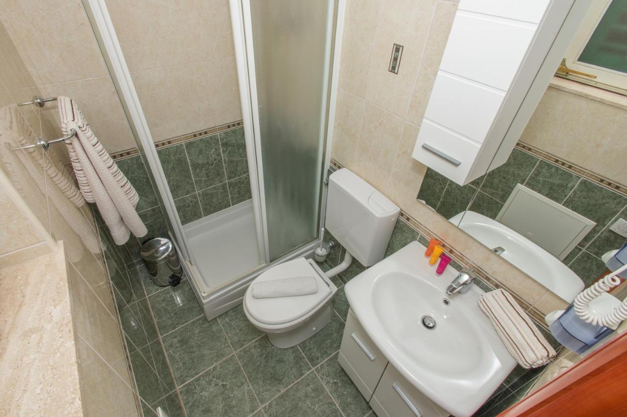 Apartments Marcela Makarska Ngoại thất bức ảnh