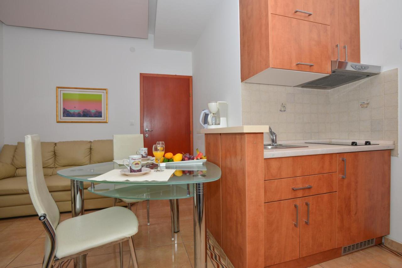 Apartments Marcela Makarska Ngoại thất bức ảnh