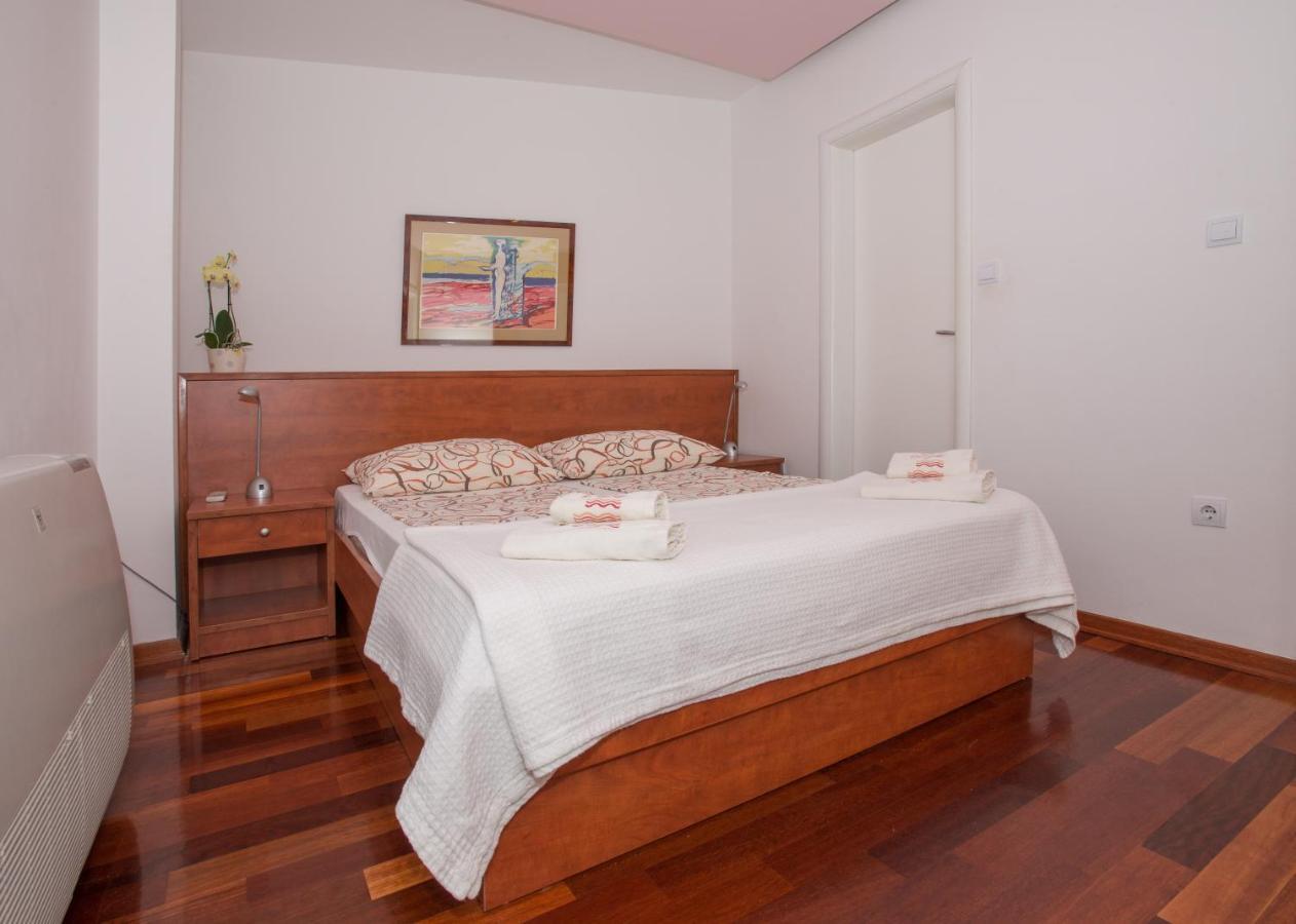 Apartments Marcela Makarska Ngoại thất bức ảnh