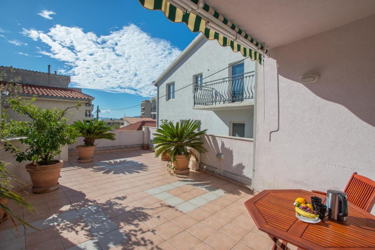 Apartments Marcela Makarska Ngoại thất bức ảnh