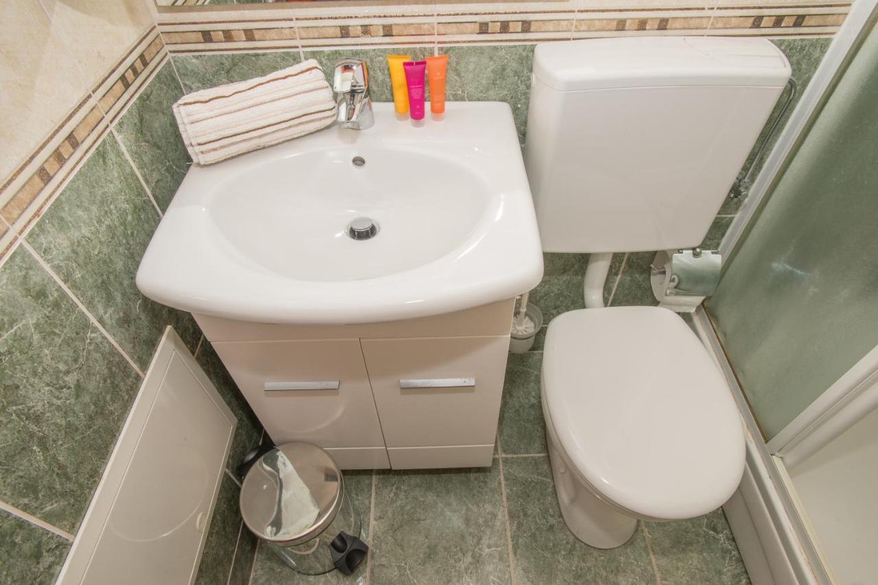 Apartments Marcela Makarska Ngoại thất bức ảnh